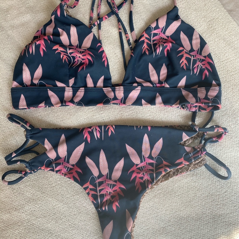 DO NOT BUY, COPY - Acacia Bikini Set